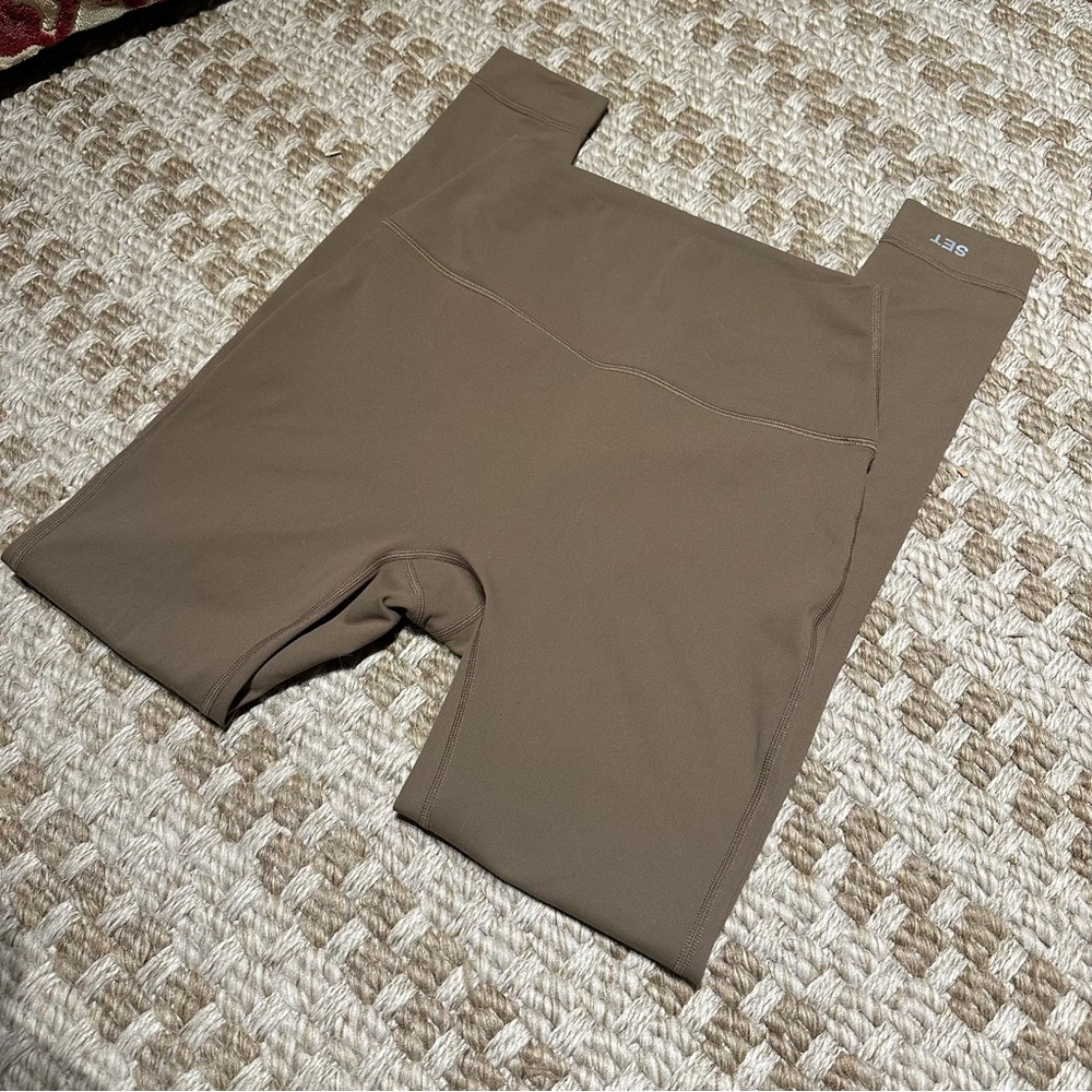 SETactive Luxform Leggings Size Medium Brown Green Sage Color - Picture 4 of 10